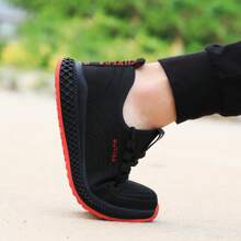 GUYISA Steel Toe Safety Shoes, Classic Sports Fashion, Breathable Thin Low-Top, Anti-Crush Anti-Puncture, Durable Non-Slip Soft Bottom Outdoor Work Protective Shoes (International Sizing Differs, This Model Runs Large And Has Breathable Lightweight Uppers, Please Order 1-2 Sizes Down!) - Black - View 9