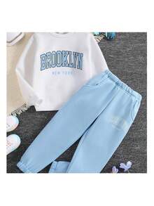 Winter Set With Brooklyn Letter Print, - Green - View 3