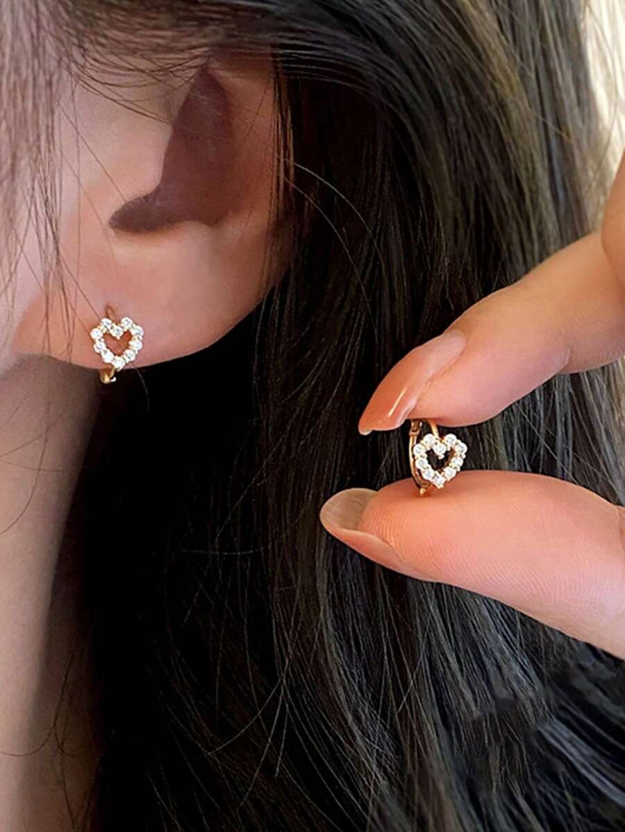 BALMORA 1 Pair 925 Sterling Silver Elegant Cute Heart Zirconia Hoop Earrings, Luxury Fashion Cartilage Earrings Gift For Girlfriend, Lover, Party, Birthday, Jewelry