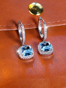 1 Par De Elegantes Y Nobles Pendientes De Lujo Para Mujeres Con Forma Cuadrada Y Piedra Artificial Chapados En Platino, Regalo Perfecto Para Citas