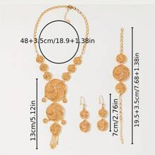 1set Heart Design Golden Fashionable Earrings, Necklace And Bracelet Set