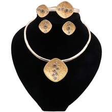 杜拜女性豪華金色水晶婚禮珠寶套裝 - 包括新娘頸鍊、耳環和其他配件,適合尼日利亞婚禮禮服 - 金色 - 查看 2