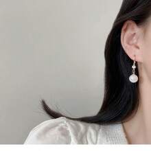 Mermaid Tone Pearl Earrings, High-End Minimalist Design, 2023 New Arrival - Gold - View 4