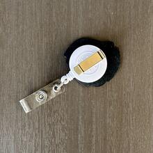 1入組貓和咖啡語錄可伸縮徽章卡,可愛名牌持有人與id夾,適用於護士學生員工志願者 - 黑色 - 查看 4