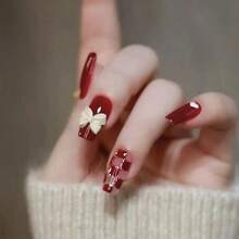 可穿戴指甲片，可拆卸，甜心蝴蝶和棋盘格图案，冬季美甲，适合新年，春节，酒红色，新娘婚礼，纯米色可穿戴红色美甲，非常适合派对，约会，情人节 - 紅白色 - 查看 2