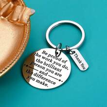 1入組不分男女的新設計圓形不銹鋼鑰匙扣,創意且時尚的背包飾品,感恩節和聖誕節送予同事和朋友的完美禮物 - 銀色 - 查看 5