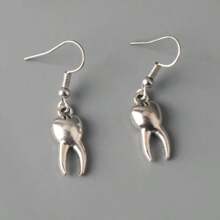 Y2k合金牙齒設計仙女耳環收藏 - 銀色 - 查看 1