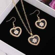 1入/2入/3入組時尚心形耳環和項鍊套裝,黑/白色山茶花吊墜,2024年新品聖誕禮物,高端精緻的日常配飾,還附帶珍珠耳環和長毛衣鍊 - 愛心珍珠花朵耳環項鍊套裝 - 查看 16