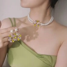 1-3件法式清新简约仿珍珠花项链耳环配饰水晶雏菊花串珠锁骨链适合春季出游服饰配饰 - 套裝 - 查看 3
