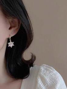 1對可愛的聖誕粉色雪花耳環,新款時尚長墜耳環,配有閃亮的鑽石,適合女性的日常穿搭 - 雪花耳勾 - 查看 2