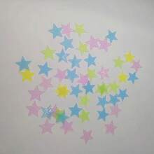50入組隨機顏色發光星形貼紙,3d荧光发光星形壁貼 - 彩色 - 查看 1