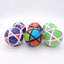 1只帶eva材質和強彈力的彩色彈跳球,是青少年和寵物的完美生日/新年/寵物禮物。 - 彩色 - 查看 3
