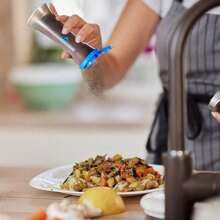 2 件/4 件鹽和胡椒瓶,防潮大鹽瓶,適合露營野餐戶外廚房午餐盒旅行,香料瓶套裝,帶蓋的透明香料瓶,塑料密封香料罐,廚房配件 - 杏色 - 查看 8