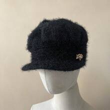 Cappello invernale lavorato a maglia per donne anziane, berretto caldo e spesso con fodera interna, alla moda, adatto per l'uso casual di mamma