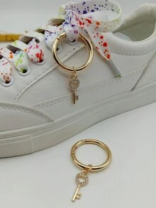 1 對愛心和鑰匙形水鑽裝飾金色合金吊飾吊墜,適合diy 裝飾包袋、鞋子、手機等。 - 金色 - 查看 3