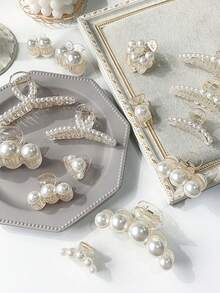 1個女士大珍珠著裝夾,優雅設計,適合日常穿著和拍照使用 - 黑色 - 查看 9