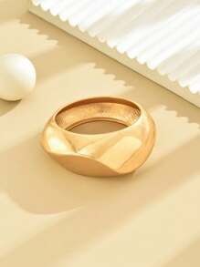 Fashion this season F&S 1 件镀金宽磨砂不对称形状手链，适合知性或甜美风格，简约时尚欧美优雅，奢华而夸张的复古个性，轻奢而优雅，适合日常佩戴、通勤、朋友聚会、浪漫假期、约会、街拍，展现优雅与时尚 - 金色 - 查看 9