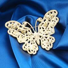 1個時尚的玻璃鑲嵌蝴蝶設計胸針,採用電鍍鋅合金製成,防褪色,適合秋季和冬季女士外套佩戴 - 金黃色 - 查看 7