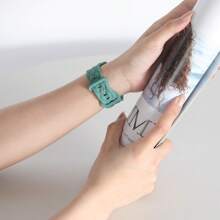Nouveau bracelet en silicone pour 44 mm, 40 mm, 45 mm, 49 mm, 41 mm, 38 mm, 42 mm. Bracelet pour Ultra 2, Series SE, 7, 6, 5, 4, 3, 8, 9