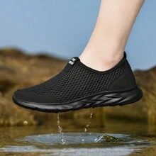 Outdoor Men's Shoes, Beach Shoes, Quick-Drying, Soft, Lightweight, Breathable Sports Shoes, Couple's Walking Shoes, Solid Color Elastic Running Shoes - Black - View 1