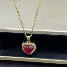 2023 New Fashion Luxury Cubic Zirconia Heart Pendant Necklace, Gentle Style Accessory With Delicate Glitter Fine Collarbone Chain - Dream Red - View 2