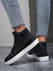 黑色漆皮高帮运动鞋，闪亮个性设计，适合派对和街头风格，系带设计，时尚休闲运动鞋，男女皆宜，情侣鞋款 - 黑色 - 查看 2