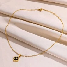 1個時尚的利基設計項鍊孔雀石貝母四葉草女士吊墜項鍊,蝴蝶魅力項鍊,鎖骨鏈與高端項鍊為女性和女孩們日常裝飾 - 黑色 - 查看 3