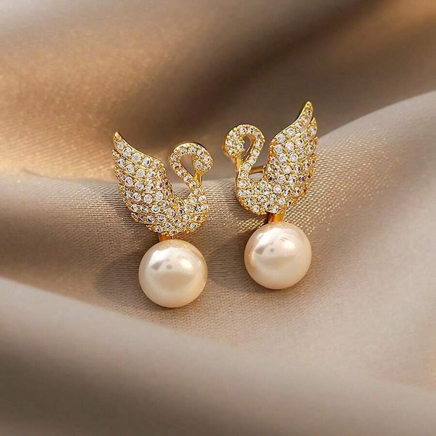 1pc Korean Style Swan Zirconia Pearl Earrings, Luxury Elegant Minimalist Personalized Earrings - Gold - View 1