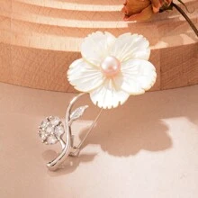 1pc Fashionable And Delicate White Shell & Small Flower Design Coat Brooch, Perfect For Valentine'S Day Party - White - View 3