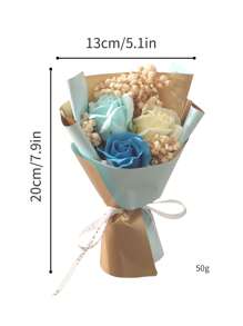 1束人造花束，內含3朵假玫瑰、人造滴石穎花、花裝飾紙、20cmx13cm不凋花皂花，適用於生日或週年慶禮物，可贈送給媽媽、閨蜜、朋友，母親節、情人節禮物、婚禮紀念品和節日派對家居桌面裝飾贈品 - 藍色 - 查看 2
