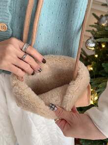 1個復古絨面斜背包 2023冬季可愛的小麂皮手提包女性女士輕盈的肩背包,配有可調節的肩帶,聖誕禮物 - 棕色 - 查看 4