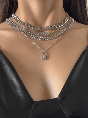 4pcs Rhinestone Pin & Lock Decor Necklace