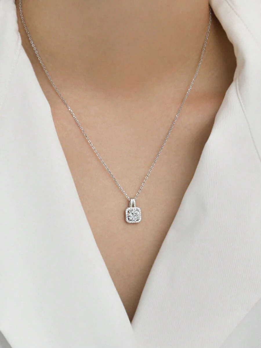 1件s925純銀精美女士項鍊,百搭輕奢、小眾設計,方形鑽石、八心八箭剪影,時尚鎖骨鏈,高端女友禮物