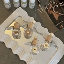 1pc Car Perfume Empty Bottle Air Conditioning Outlet Decoration Car Aromatherapy Creative High-End Long-Lasting Light Fragrance Car Fragrance Bottle - White - View 2