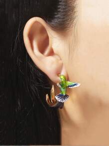 Bird Design Stud Earrings - Yellow Gold - View 5
