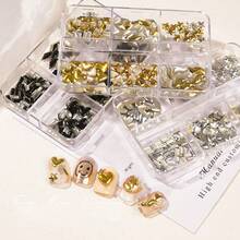 3盒网红合金美甲饰品复古立体金银黑钻心形指甲亮片美甲饰品批发这些时尚戒指美甲饰品用途广泛，非常适合3D艺术、闪光美甲、工艺品、节日装饰、美甲、手机壳、邀请卡等。美甲钻石适合专业美甲沙龙和家庭使用。这是送给美甲爱好者的礼物。 - 彩色 - 查看 2