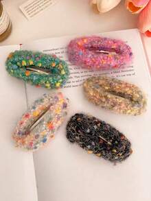 2入組女士色彩繽紛毛絨針織髮夾，適用於齊瀏海，甜美可愛，適合秋冬日常佩戴及多種頭飾搭配 - 綠色 - 查看 3