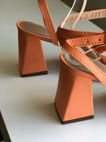Women Heeled Sandals - 橘色 - 查看 4