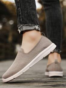 Plus Size Loafers Are Lightweight, Breathable And Slip-On For Couples - Khaki - View 4