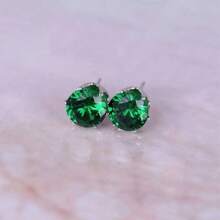 PMKMKM 1對 8mm 白色不銹鋼圓形合成鑽彩色耳針（黃色/藍色/綠色/紅色/粉紅色/香檳色/黑色/白色） - 白色 - 查看 2