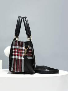 優雅手提包,經典魅力斜背包,流行的拉鍊和小毛球裝飾,女士、上班族和商務女士的完美母親節禮物 - 黑色 - 查看 3