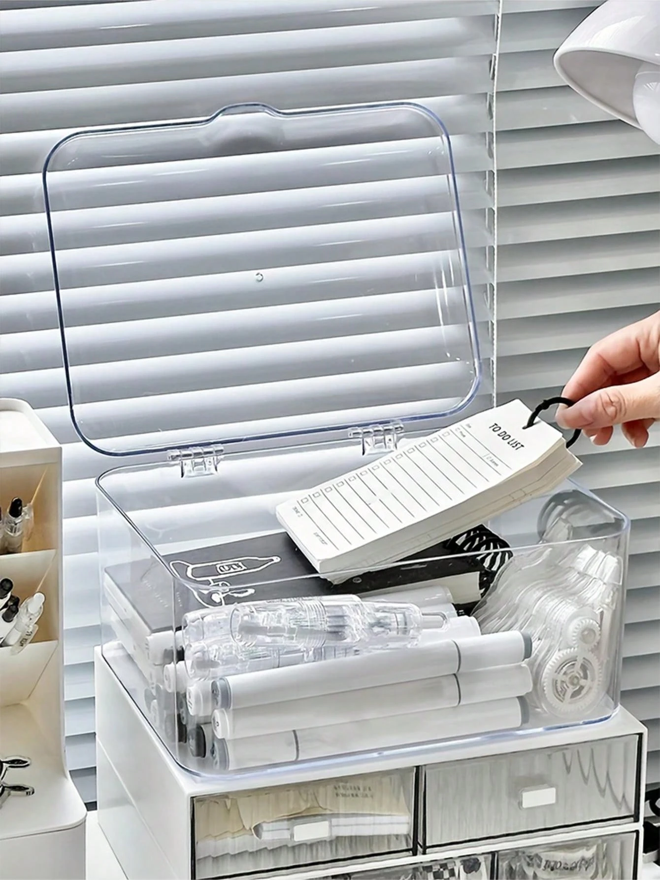 1pc Clear Plastic Storage Bins With Lid, Large Home Office Accessories