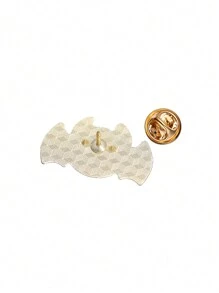 1pc Cute Bat Shaped Brooch Cartoon Animal Badge For Clothes, Backpack Decoration, Fashion Jewelry For Men And Women Daily Wear