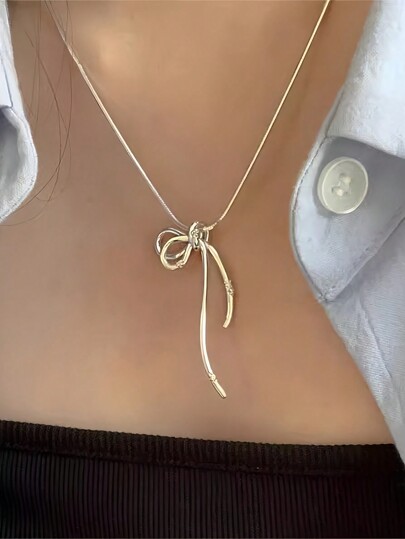1pc Fashionable Bowknot Decor Pendant Necklace For Women's Daily Wear Valentines
