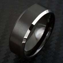 Fashionable And Beautiful Business High Polishing Stainless Steel Men's Black Brushed Silver Edge Wedding Ring Engagement Ring,
