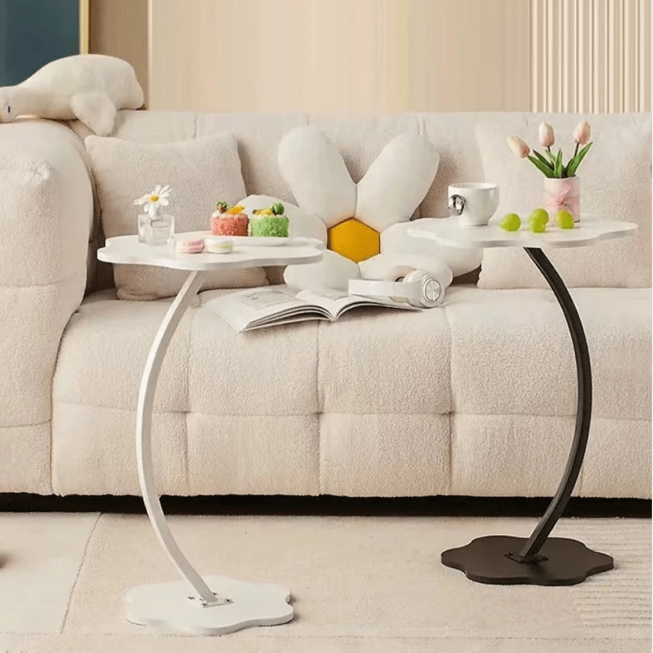 1pc Cream Colour Minimalist Side Table, Creative Wrought Iron Side Table For Living Room, Small Coffee Table, Floor Tray Corner Table, Bedside Table - White - View 1