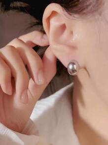 Stainless Steel Water Resistant Non-Fading Simple Bean-Shaped Stud Earrings, Suitable For Women's Daily Wear - Geometry - View 5