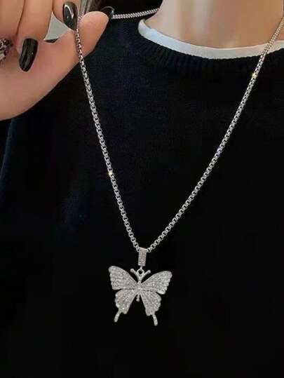 1pc European & American Style Big Butterfly Shaped Rhinestone Decoration Necklace, Street Hip-Hop, Unisex, Long Sweater Chain