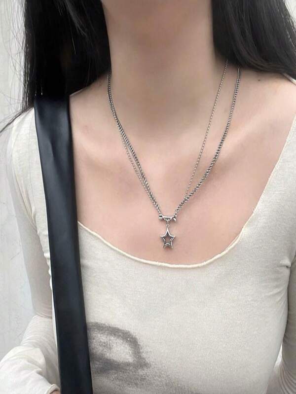 1pc/2pcs Titanium Steel 5-Pointed Star Pendant Necklace, Y2K Splicing Hiphop Sexy Lady Choker For Women, Minimalist Boutique Gift