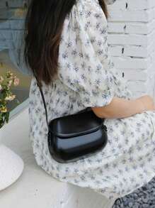 Fashionable Mini Saddle Mobile Phone Shoulder Bag With Simple Design, Great For Commuting